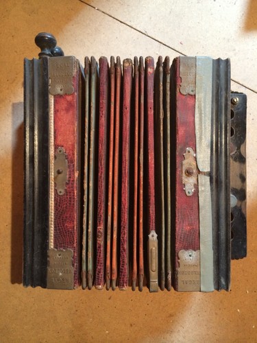 Vintage button melodeon - vintage,
