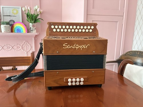 Sandpiper melodeon - sandpiper, b/c