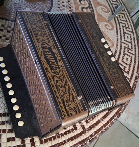 Hohner melodeon pokerwork - melodeon, /