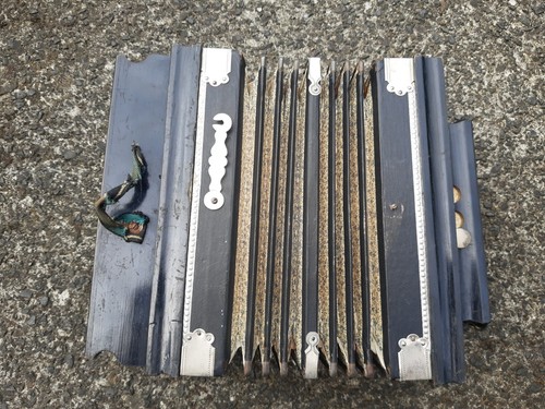 Vintage german button melodeon - german,