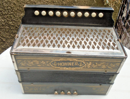 Vintage hohner melodeon - vintage, single