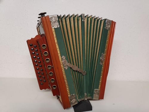 Melodeon diatonic suit - melodeon,